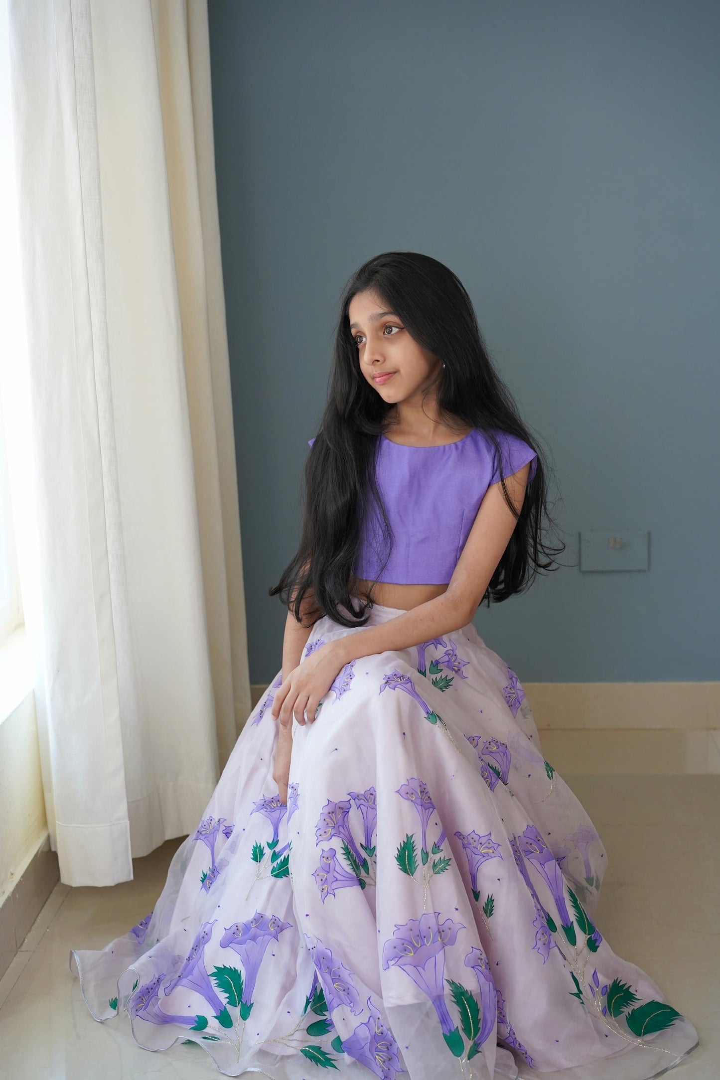 Nivi & Ishanvi's Lilac Bell Flower Twinning Lehengas Set