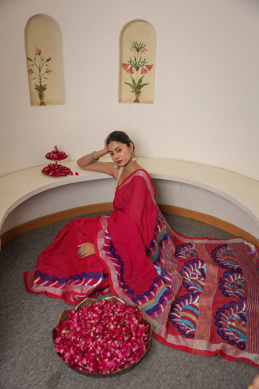 Hand-painted deep pink handloom linen saree