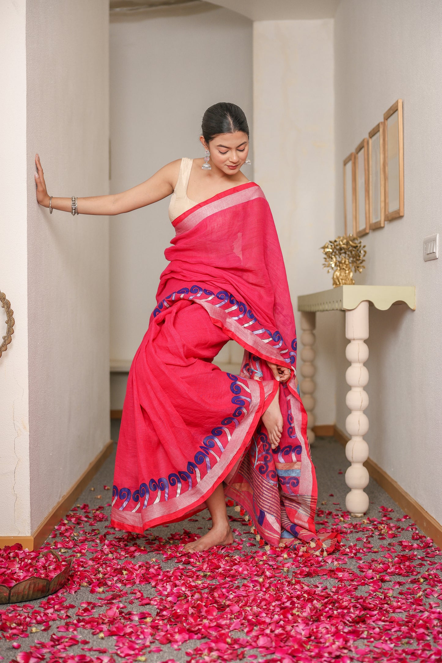 Hand-painted deep pink handloom linen saree