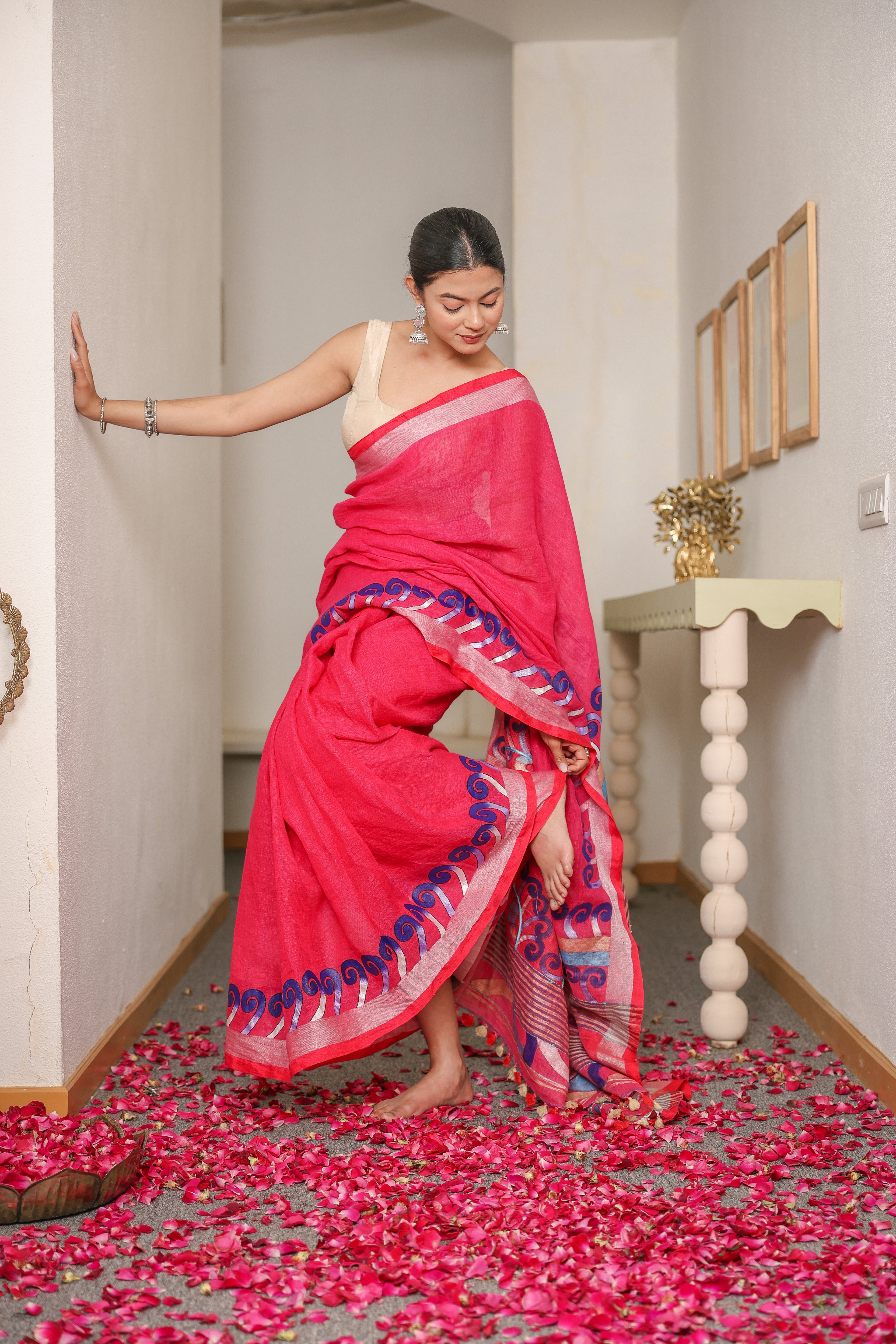 HandPainted and Hand embroidered Deep Pink Handloom Linen Saree