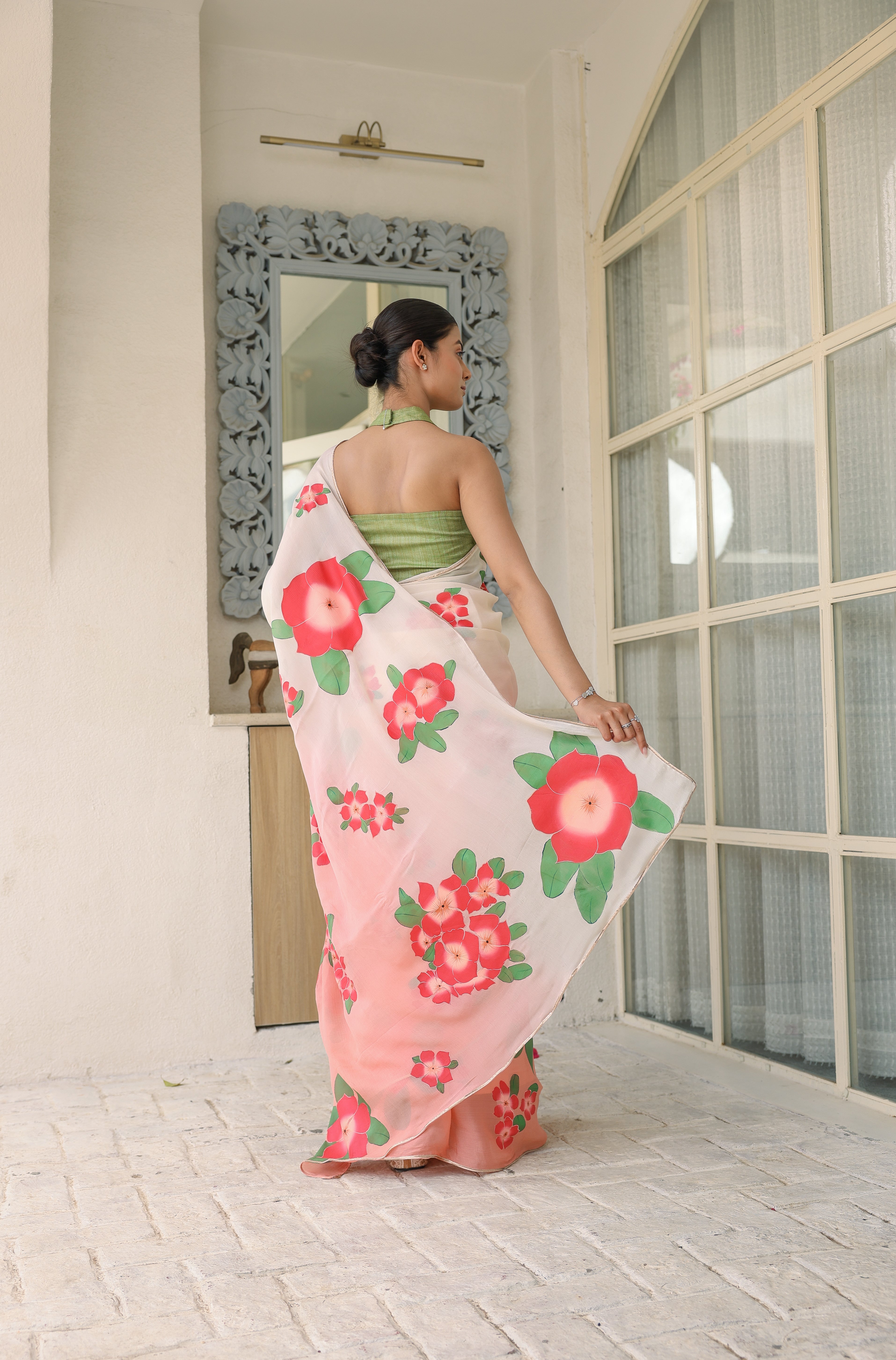 Handpainted Ombre Peach Pure chinon Chiffon Saree