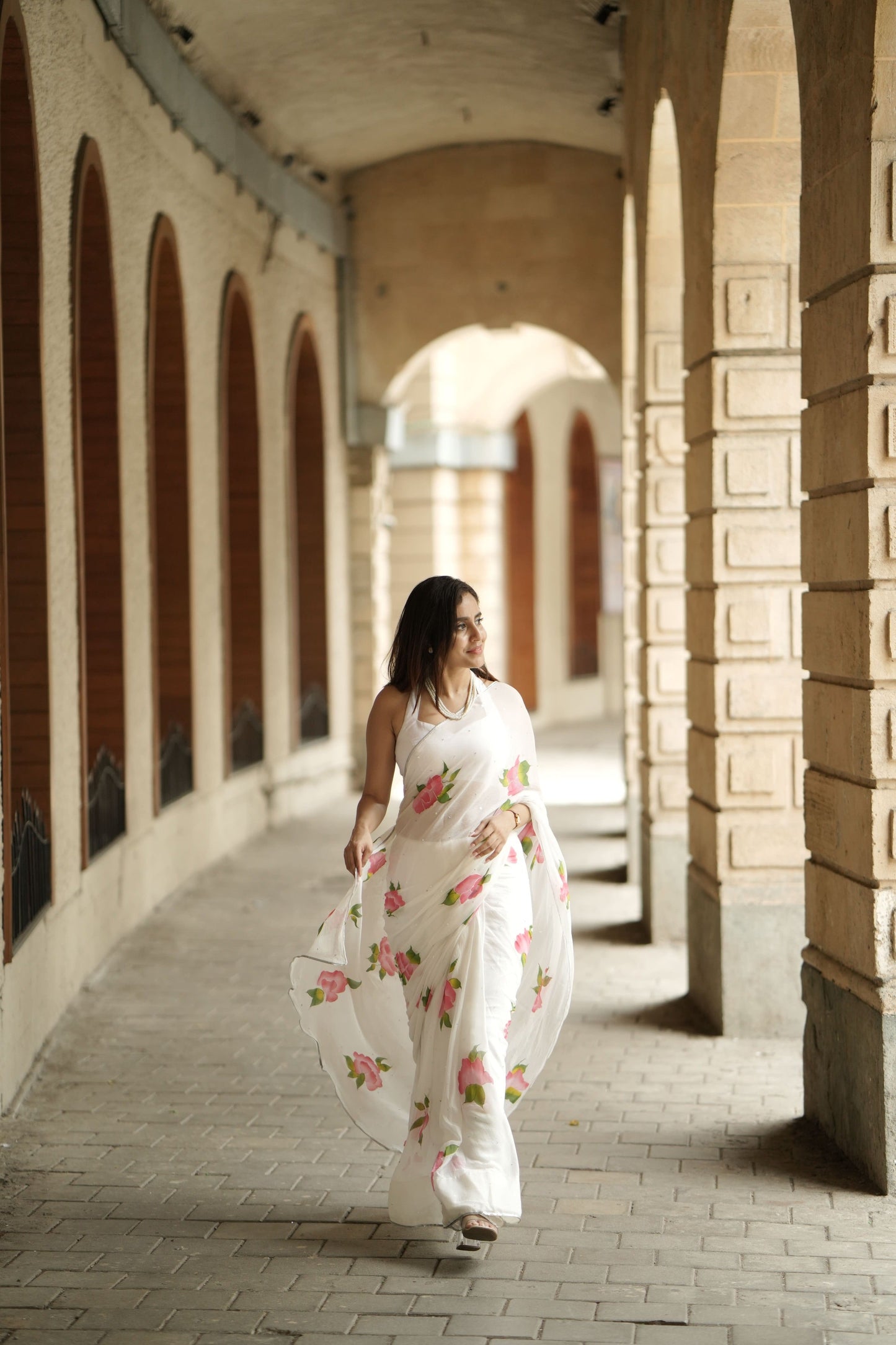 Hand-Painted White Floral Chiffon Saree