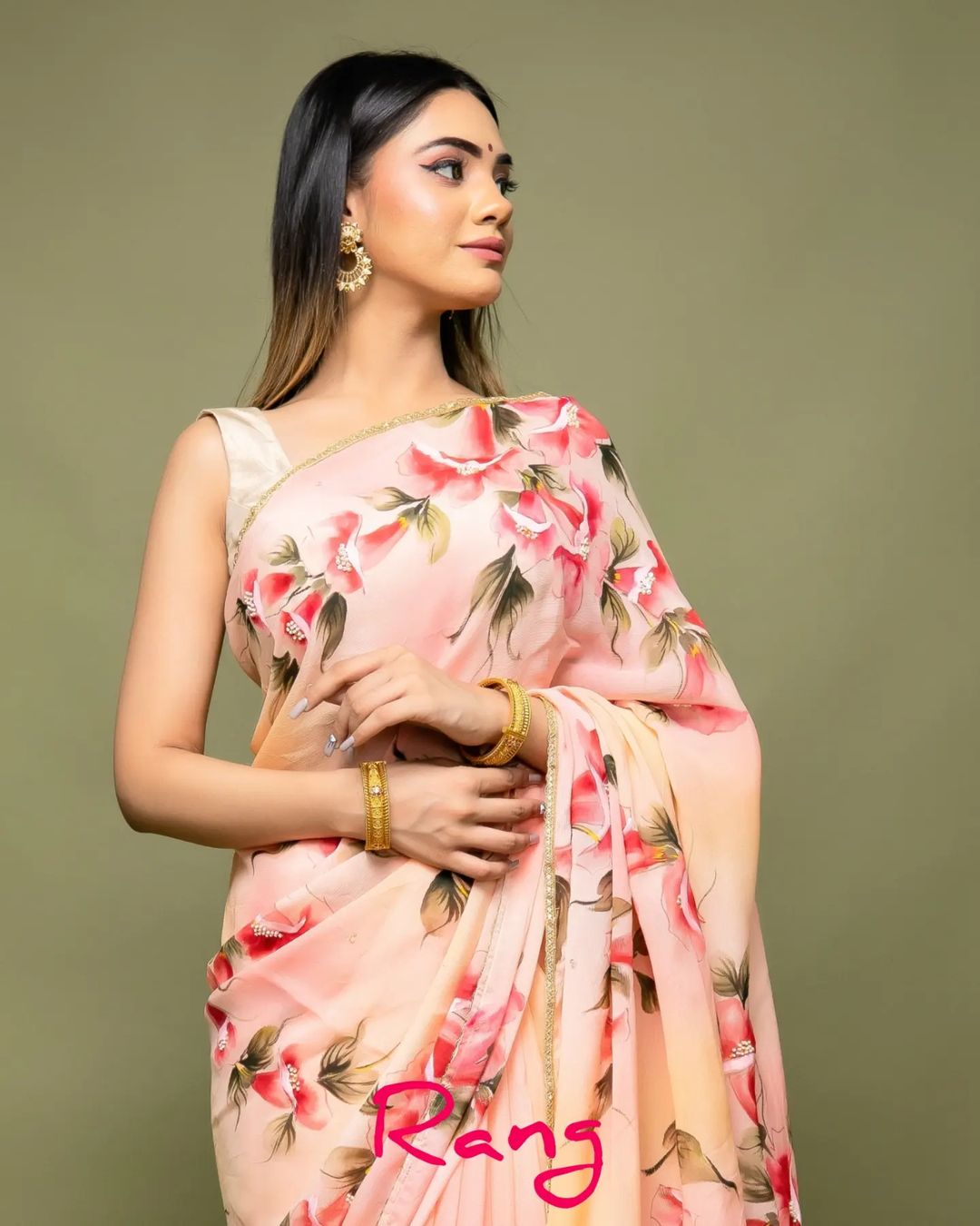 Hand-painted and Hand embroidered Shaded Peach Chinnon Chiffon Floral Saree